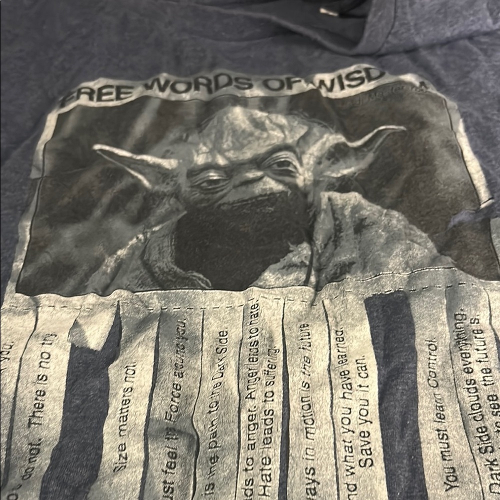 Graphic Tee with Yoda Print